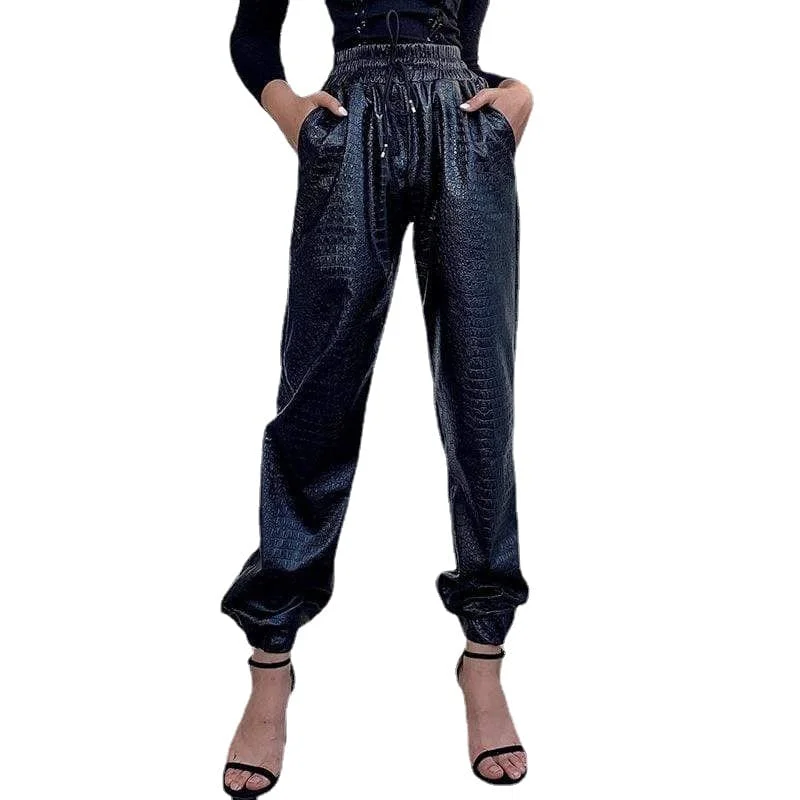 Quick-dry travel pants for adventurous globetrotters -Women's Gothic Alligator Print Casual PU Pants