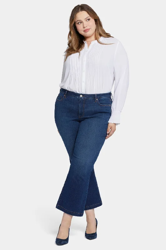 Belt Loops Jeans for Accessorizing -Relaxed Flared Jeans In Plus Size - Gold Coast