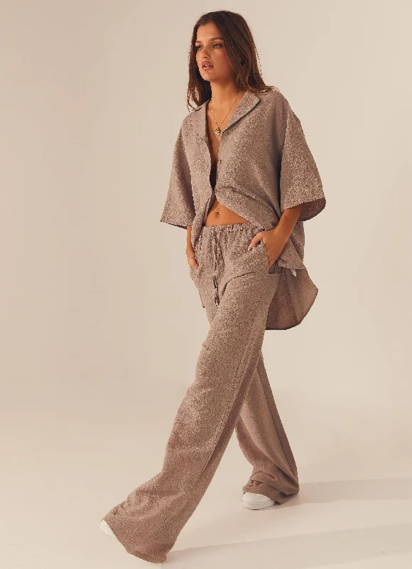 Elegant wide-leg pants for upscale dinner dates -The Good Days Pants - Taupe