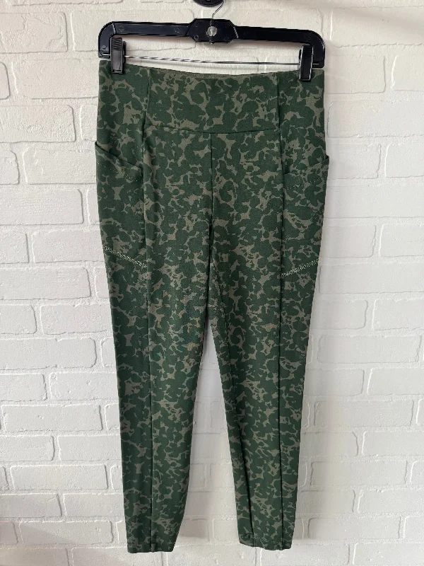 Vintage denim pants for timeless rugged style -Athletic Pants By Cabi In Green, Size: 4