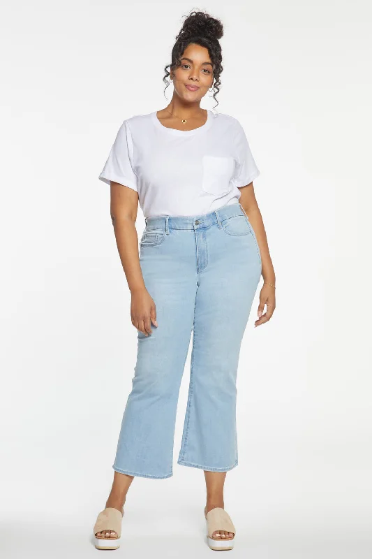 Zipper Fly Jeans for Convenience -Waist-Match™ Relaxed Flared Jeans In Plus Size - Hollander