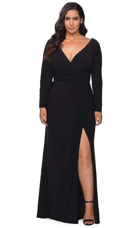 Plus size dresses with sleek necks stay elegant -La Femme - 29044 Plunging V-neck Jersey Sheath Dress