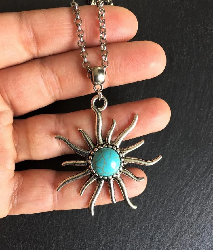 Best necklaces and pendants with cross pendants for a spiritual, meaningful symbol-Wholesale Boho Sun Pendant Crackle Turquoise Alloy Necklaces