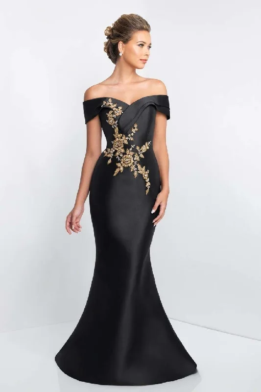 Plus size dresses with durable weaves endure wear -Blush by Alexia Designs Crystal Beaded Applique Off-Shoulder Gown S2006 - 1 pc Black/Gold In Size 14 Available