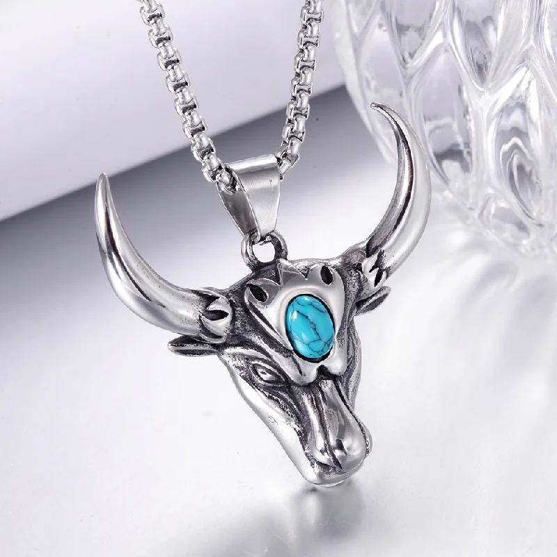 Best necklaces and pendants with rose gold for a warm and romantic appeal-Wholesale New Alloy Turquoise Bull Head Pendant Necklace