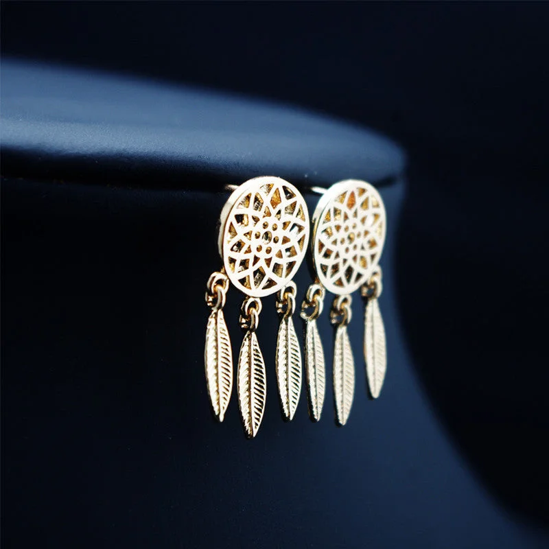 Best hoop earrings with marbled designs for a trendy and artistic effect-Wholesale Dream Catcher Feather Alloy Earrings